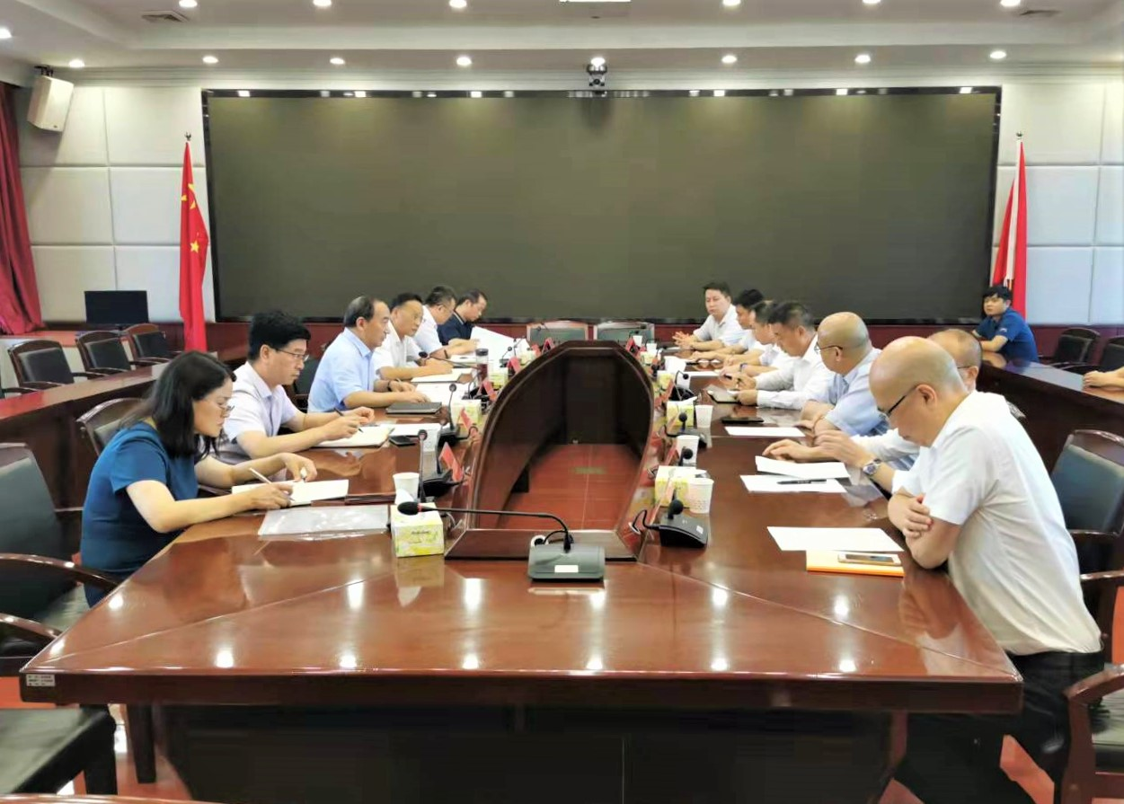 yd2333云顶电子游戏与湖南省国资委举行合作会谈